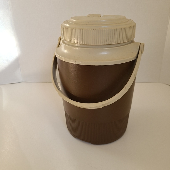 gott Dining Vintage Gott Rubbermaid Insulated Thermal 2 Liter Water
